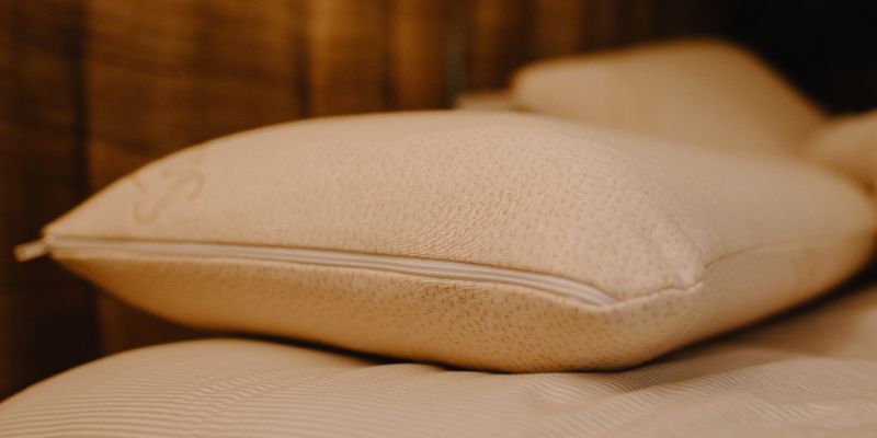 Natural Talalay latex pillow by Savvy Rest.