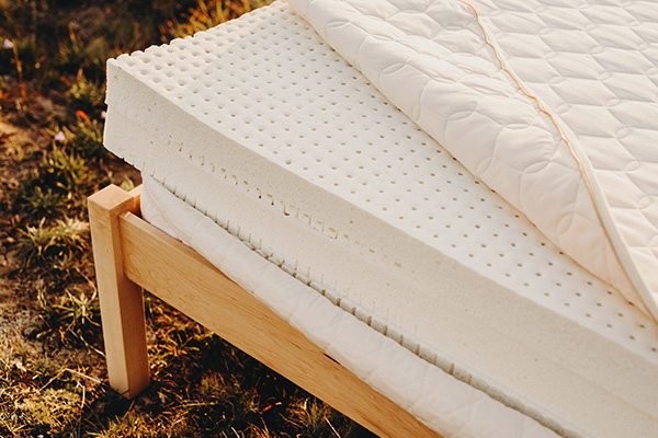 Latex Mattresses: Pros & Cons