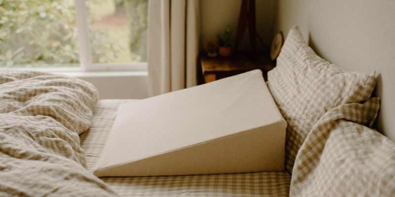 Savvy Rest wedge pillow